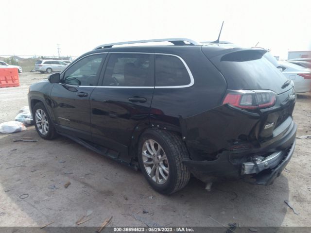 1C4PJLCB4KD312134 Jeep Cherokee Latitude