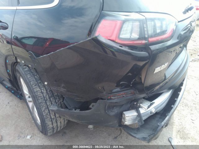 1C4PJLCB4KD312134 Jeep Cherokee Latitude
