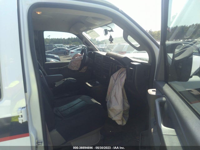 Chevrolet EXPRESS CARGO VAN 2021 1GCWGBFP8M1189700 Image 5