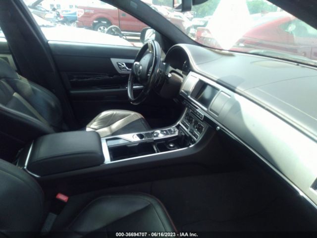 SAJWJ0FF7F8U76275 Jaguar Xf V6