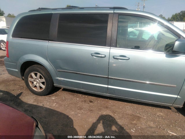 2010 CHRYSLER TOWN & COUNTRY TOURING VIN: 2A4RR5D15AR305718