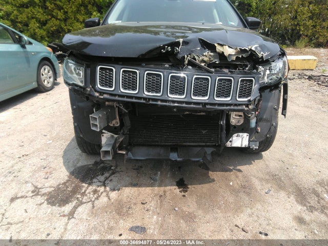 2018 JEEP COMPASS LATITUDE VIN: 3C4NJDBB0JT418300