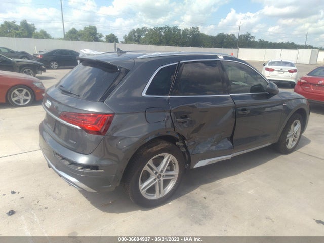 WA1E2AFY9P2059981 Audi Q5 S Line Premium Plus