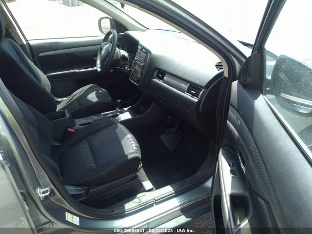 JA4AD2A39EZ011752 Mitsubishi Outlander Es