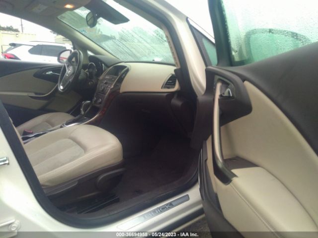 1G4PR5SK8E4151115 Buick Verano Convenience Group