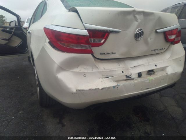 1G4PR5SK8E4151115 Buick Verano Convenience Group