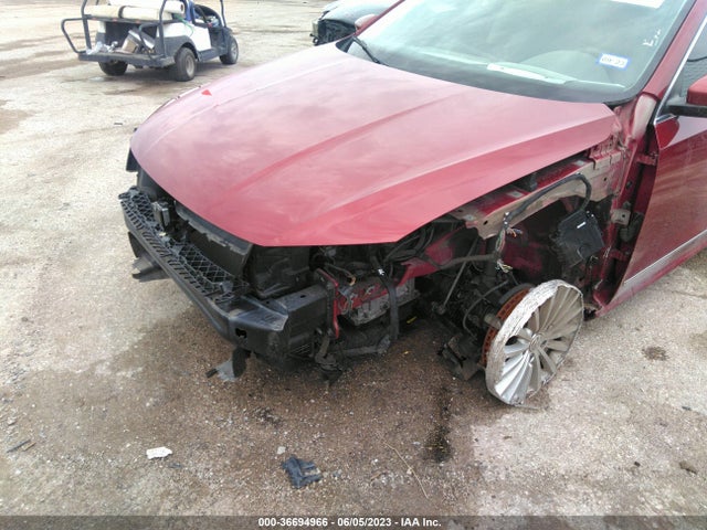 1VWBS7A30GC038483 Volkswagen Passat 1.8t Se