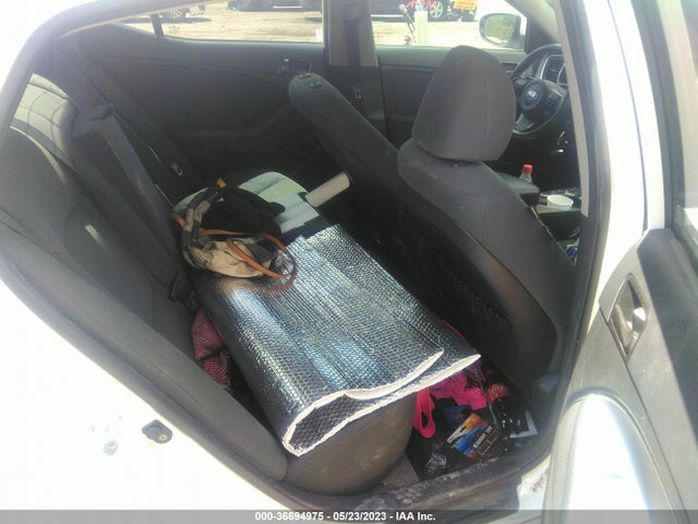 KIA Optima Lx 2015 KNAGM4A75F5658203 Image 8