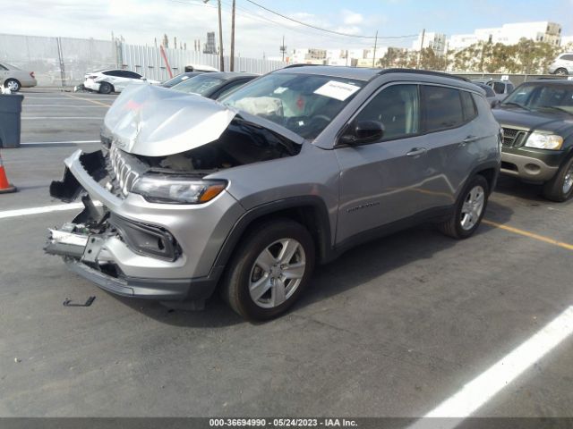 3C4NJCBB0NT139753 Jeep Compass Latitude