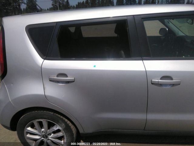 KNDJP3A51J7525962 KIA SOUL +