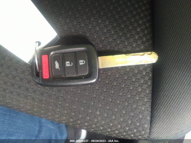 Honda HR-V LX 2022 3CZRU6H31NM768615 Image 3
