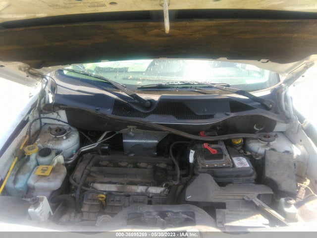 1C4NJPBAXGD634825 Jeep Patriot Sport Se