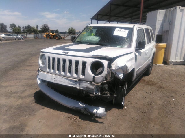 1C4NJPBAXGD634825 Jeep Patriot Sport Se