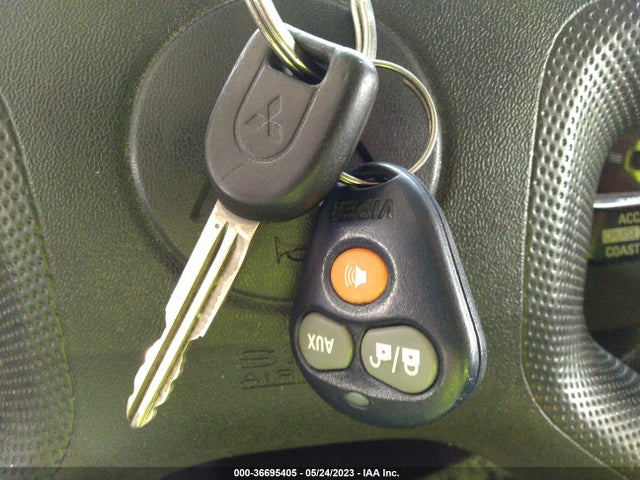 2004 MITSUBISHI MONTERO LTD VIN: JA4MW51S94J010307