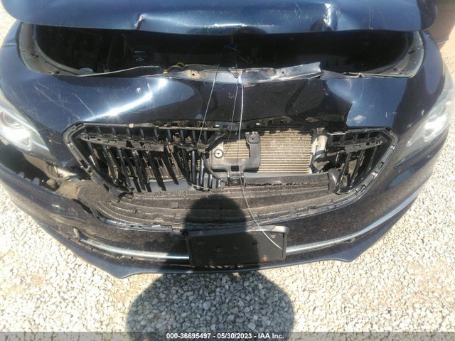 1G4ZP5SS9HU163258 Buick Lacrosse Essence