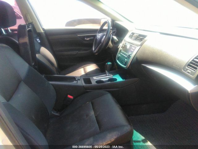 1N4AL3AP0GN381019 Nissan Altima 2.5 Sr