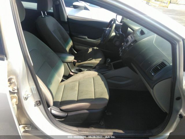 KNAFX4A60E5187151 KIA FORTE LX