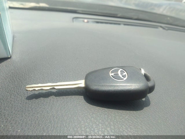 2018 TOYOTA COROLLA L/LE/XLE/SE/XSE VIN: 2T1BURHE2JC985054