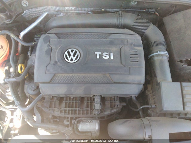 1VWGT7A35HC056157 Volkswagen Passat 1.8t Se W/technology