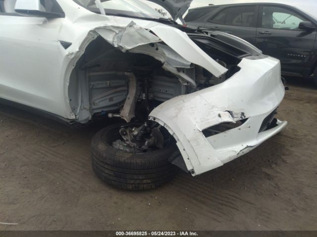 7SAYGDEE8PF638618 Tesla Model Y Long Range