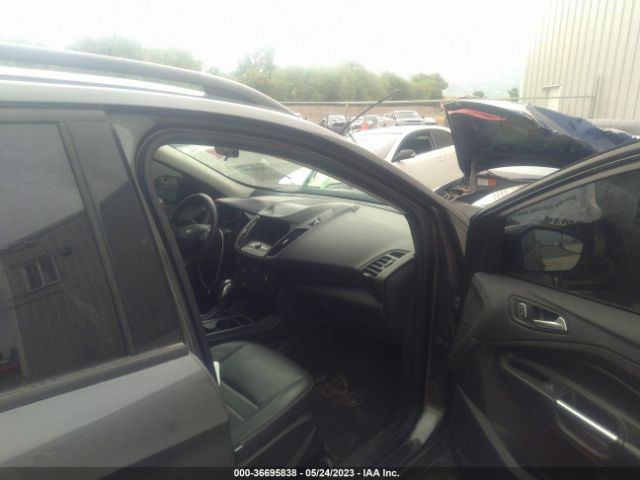 1FMCU9GD4KUC06475 Ford ESCAPE SE