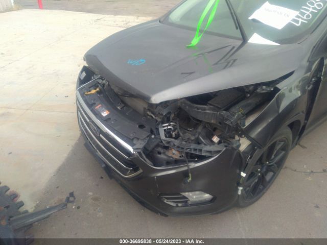 1FMCU9GD4KUC06475 Ford ESCAPE SE