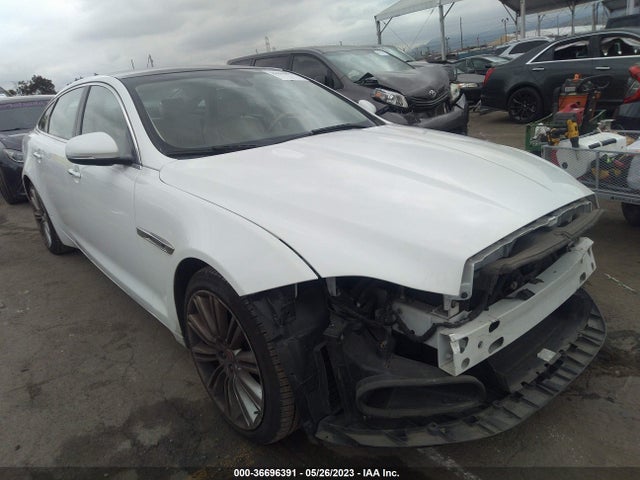 2016 Jaguar XJ, VIN: SAJWA2GE6GMW01387