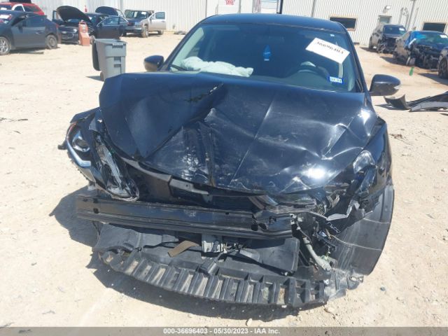 3N1AB7AP7JY275569 Nissan SENTRA SR