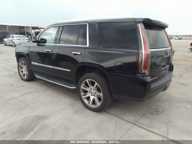 1GYS3BKJ7GR452982 Cadillac Escalade Luxury Collection