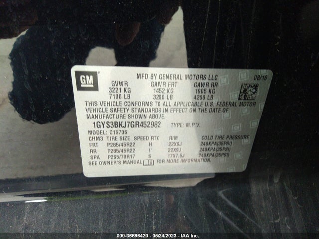 1GYS3BKJ7GR452982 Cadillac Escalade Luxury Collection
