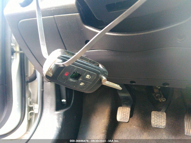 Chevrolet SONIC LS 2015 1G1JB5SG5F4157958 Image 11