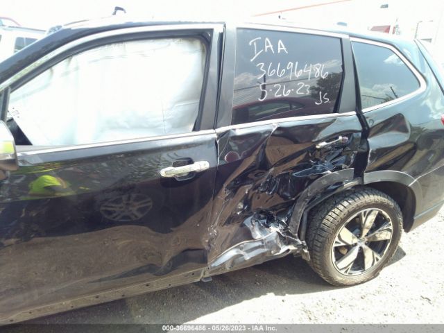 JF2SKAWC5KH563903 Subaru Forester Touring