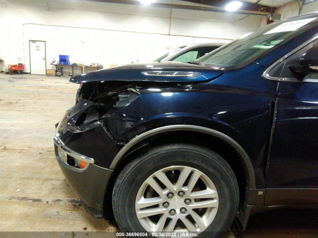 2008 BUICK ENCLAVE CX VIN: 5GAER13738J273788
