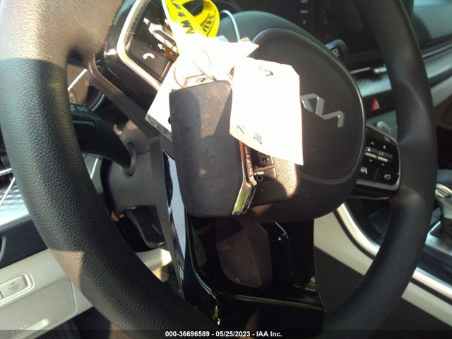 2022 KIA CARNIVAL LX VIN: KNDNB4H38N6167328