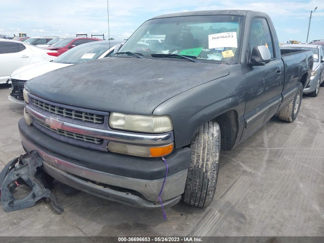 2001 CHEVROLET SILVERADO 1500 LS VIN: 1GCEC14T51E116662