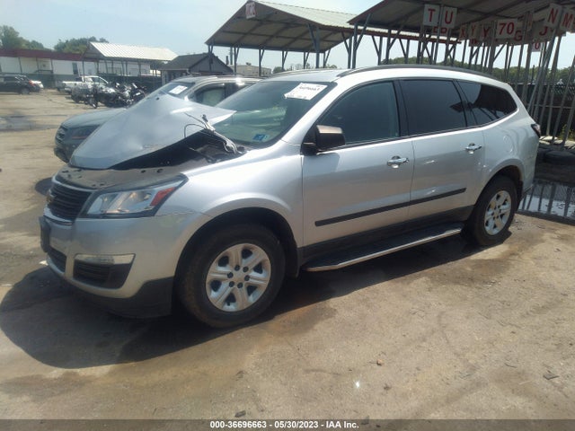 Chevrolet Traverse Ls 2015 1GNKVFED2FJ366156 Image 2