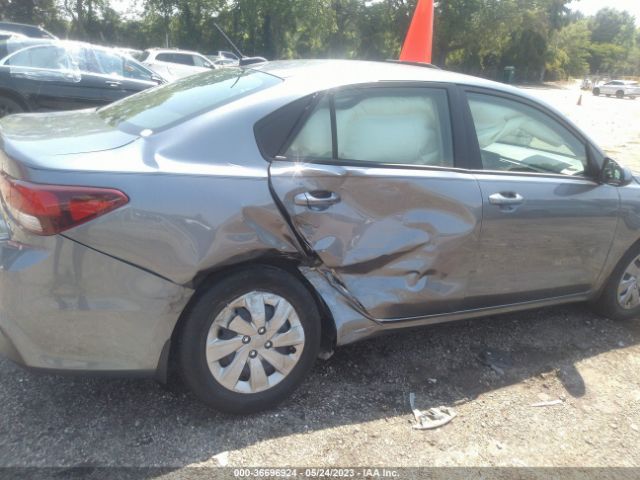 3KPA24AB3KE201813 KIA RIO S