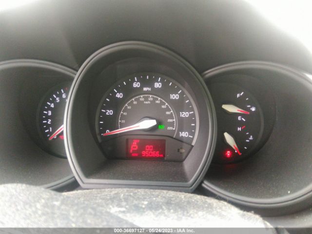 KNADM4A32F6528213 KIA RIO LX