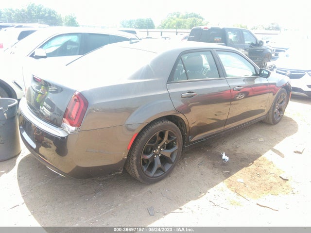2C3CCAAG2NH221869 Chrysler 300 Touring