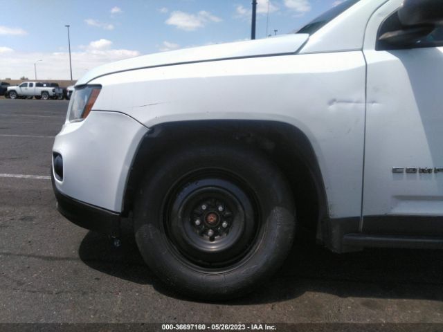 1C4NJCBA0GD634261 Jeep Compass Sport
