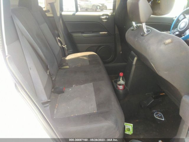 1C4NJCBA0GD634261 Jeep Compass Sport