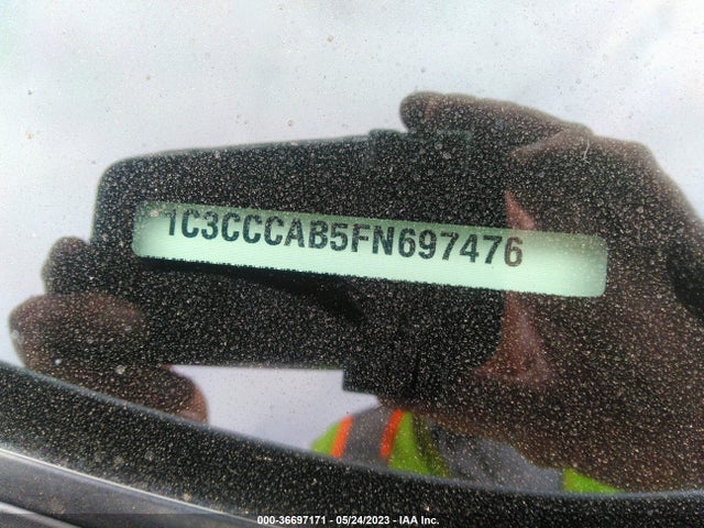 1C3CCCAB5FN697476 Chrysler 200 Limited