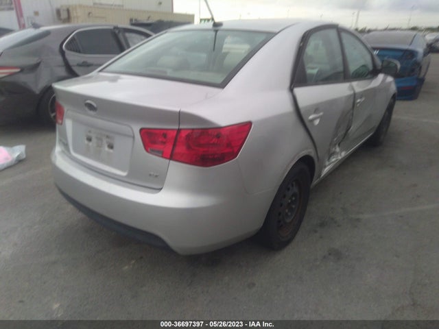 2013 KIA FORTE EX VIN: KNAFU4A28D5657964
