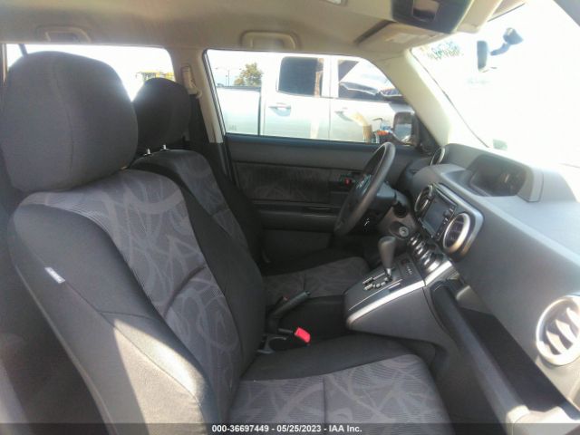 JTLZE4FEXFJ066968 Scion XB