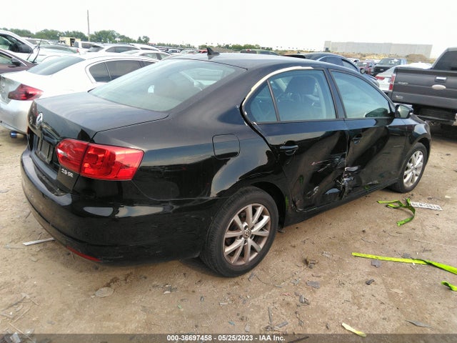 2012 VOLKSWAGEN JETTA SEDAN SE W VIN: 3VWDP7AJ4CM405922