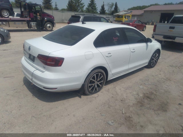 3VWDB7AJ5JM258280 Volkswagen Jetta 1.4t