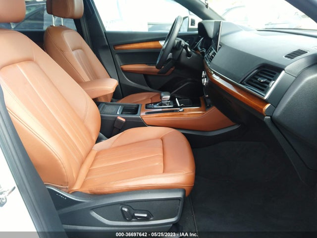 2021 Audi Q5, VIN: WA1E2AFY3M2132824