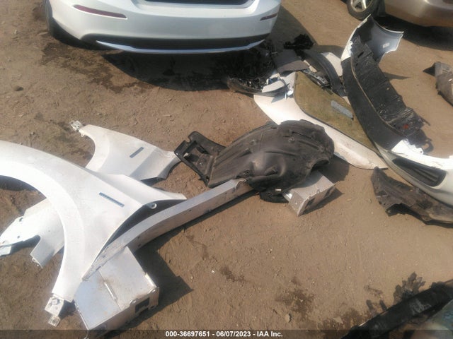 Honda Insight Touring 2019 19XZE4F95KE034094 Image 12