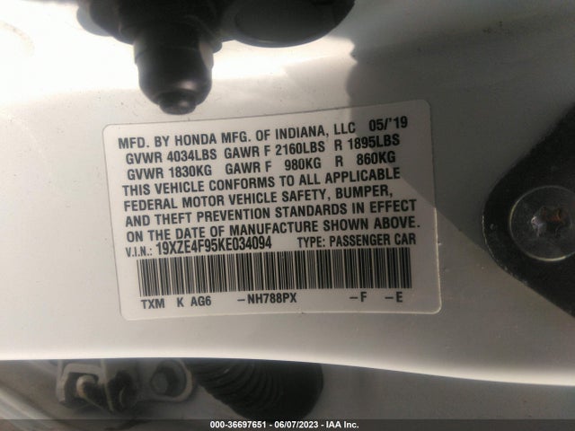 Honda Insight Touring 2019 19XZE4F95KE034094 Image 9