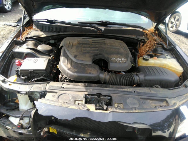 2C3CCAEG1GH128077 Chrysler 300 300c